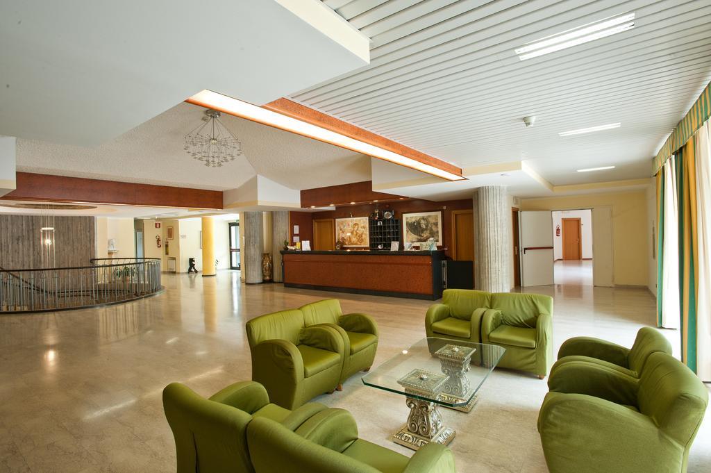 Hotel Roccaporena&Margherita Cascia Exterior foto